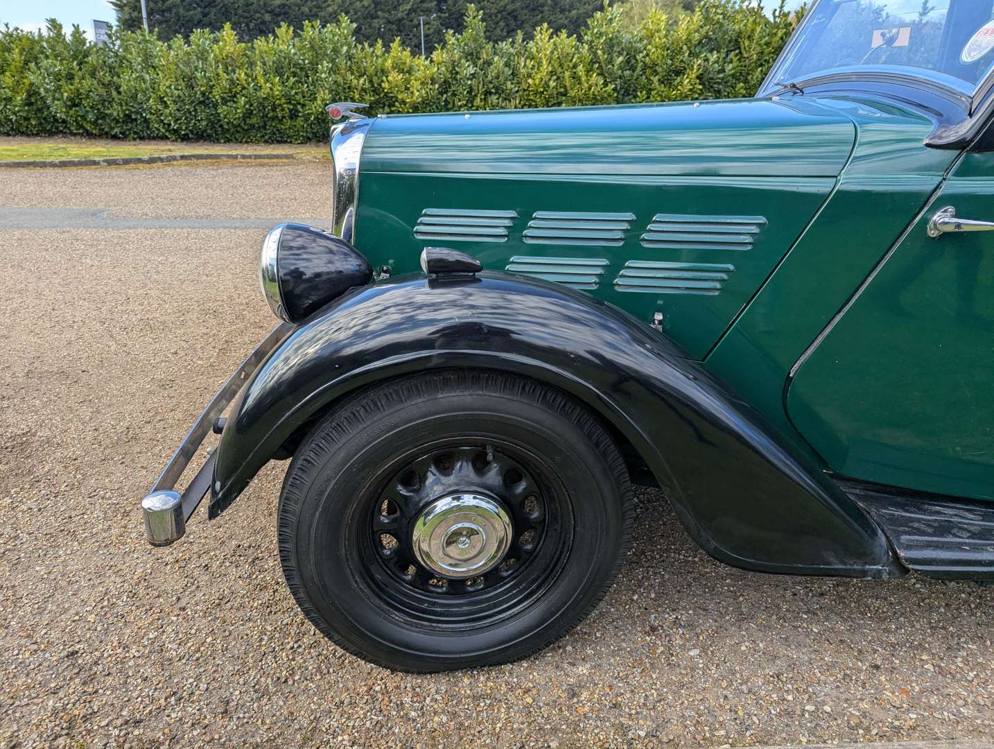 <p>1937 MORRIS 12 HP</p>