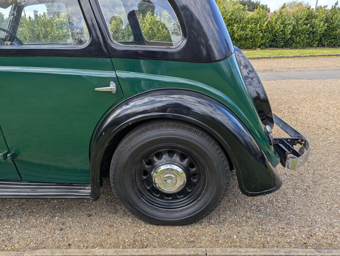 <p>1937 MORRIS 12 HP</p>