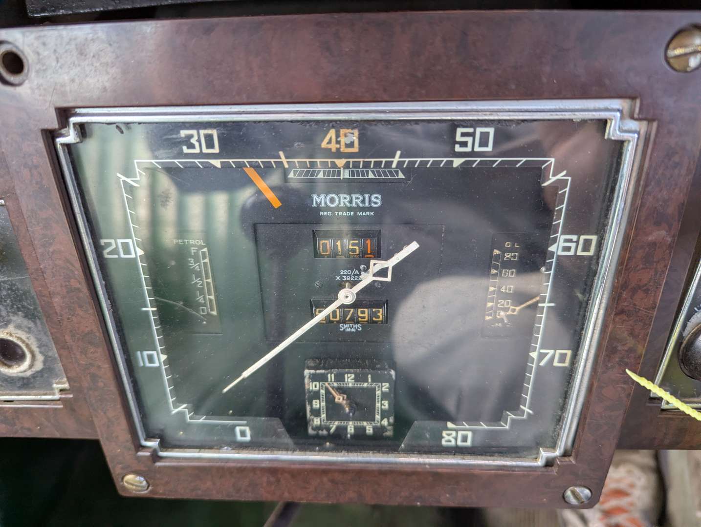 <p>1937 MORRIS 12 HP</p>