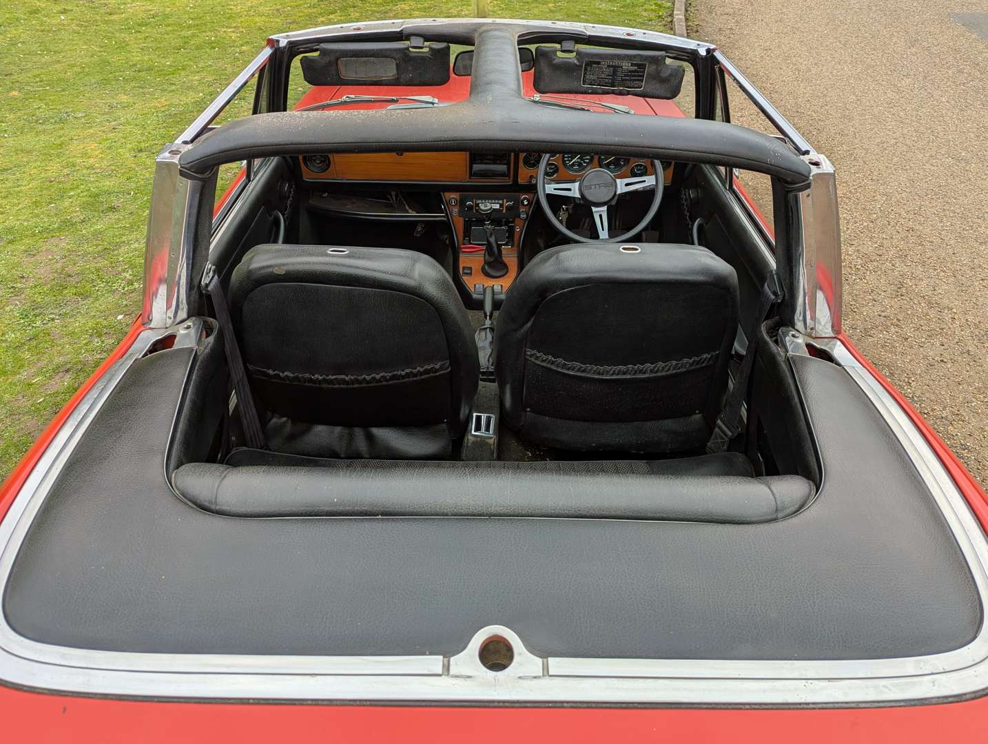 <p>1974 TRIUMPH STAG</p>