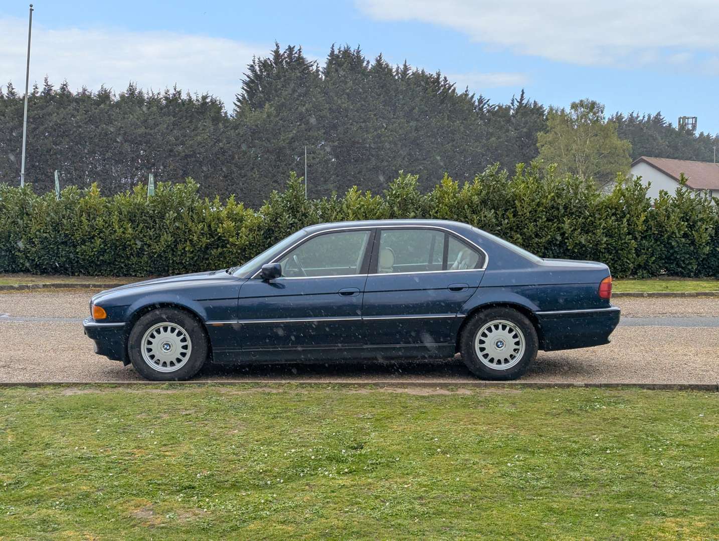 <p>1998 BMW 735I E38 AUTO</p>