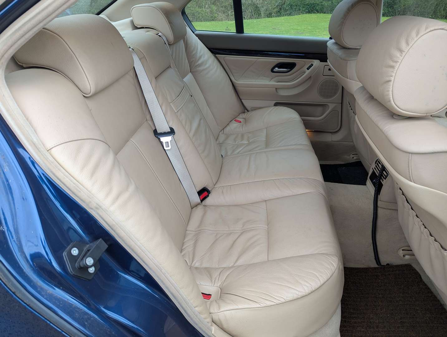 <p>1998 BMW 735I E38 AUTO</p>