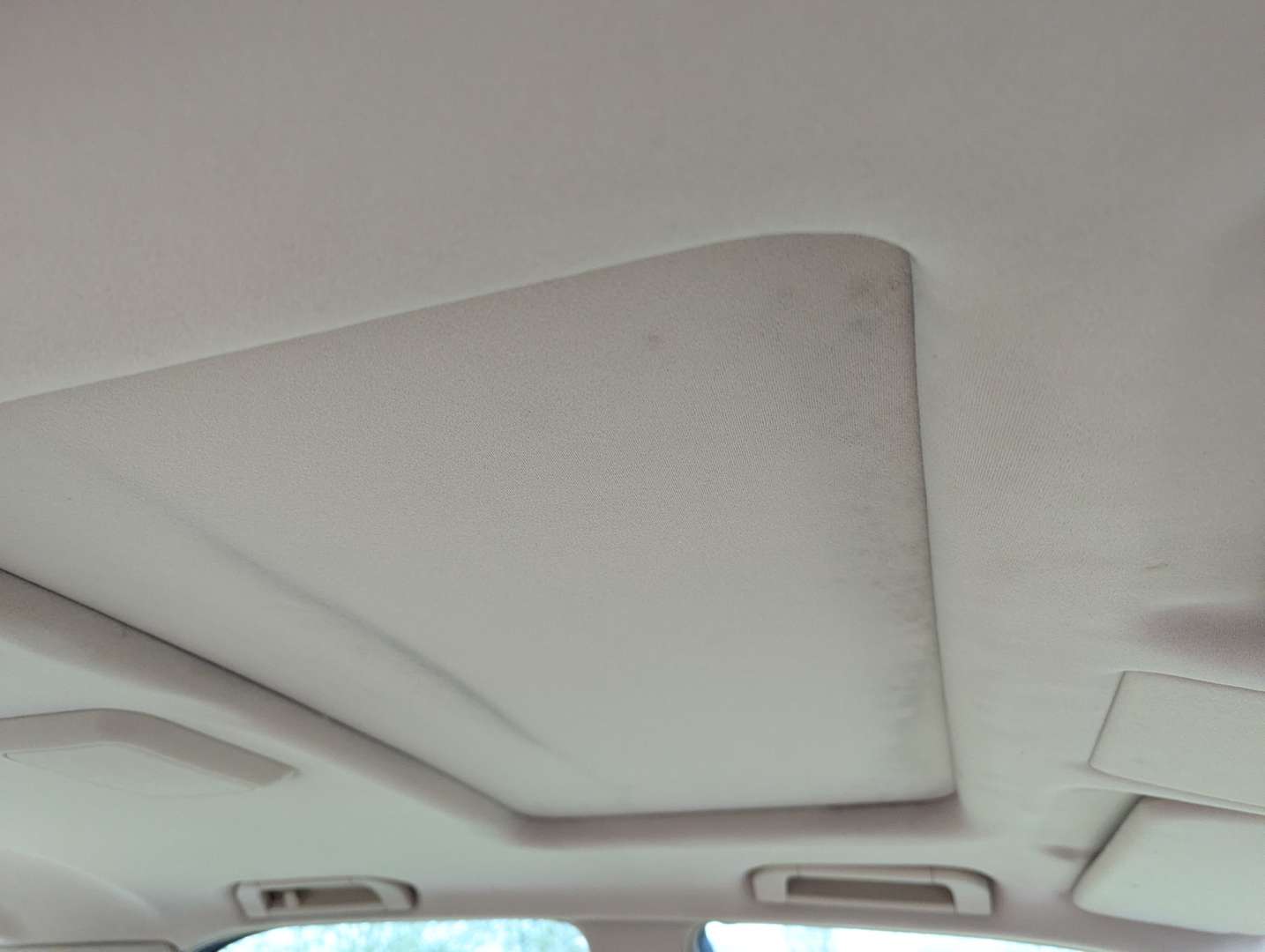 <p>1998 BMW 735I E38 AUTO</p>