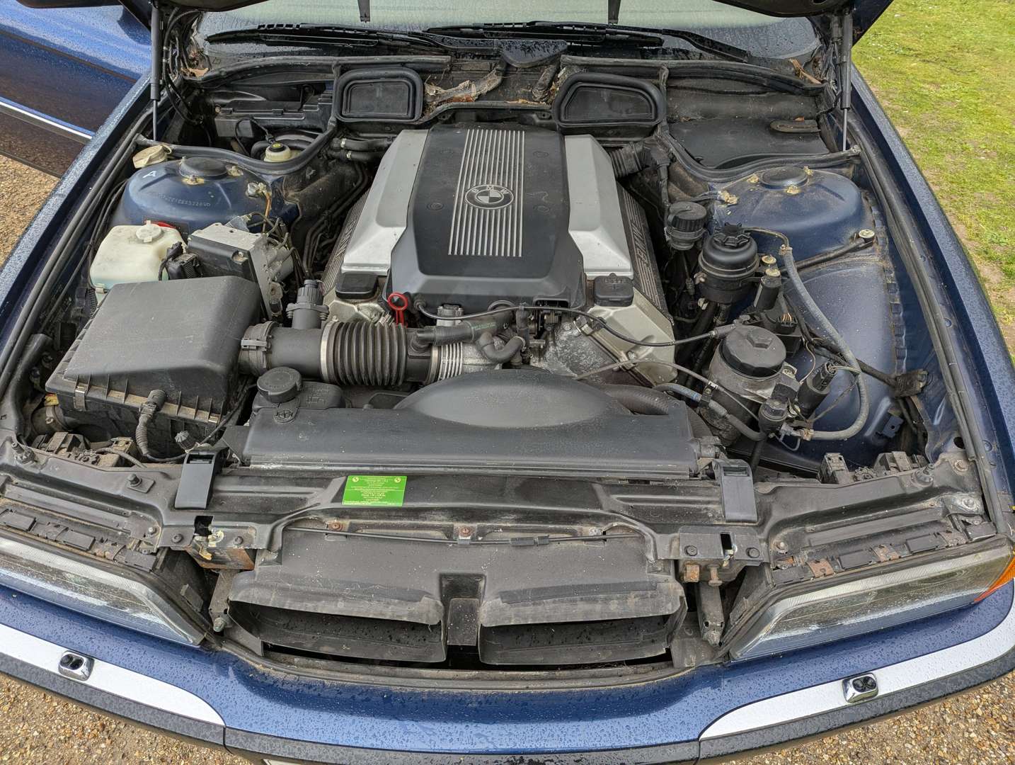 <p>1998 BMW 735I E38 AUTO</p>