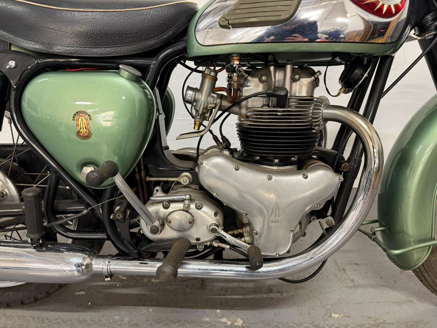 <p>1960 BSA A7SS</p>