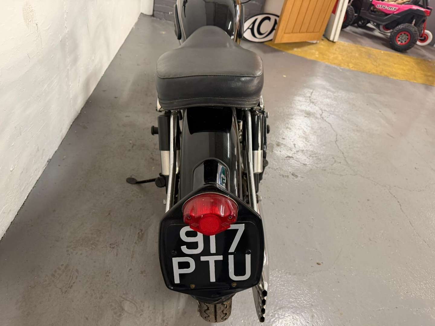 <p>1961 VELOCETTE VENOM</p>