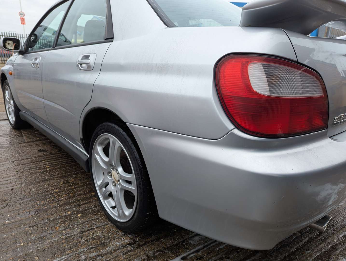 <p>2003 SUBARU IMPREZA GX AWD</p>