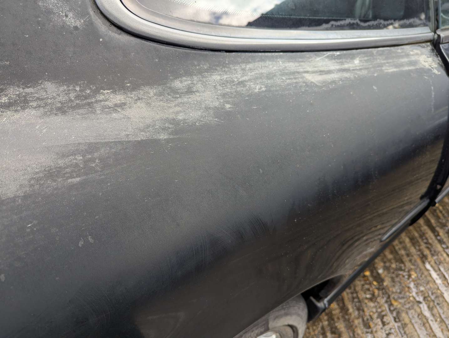 <p>2002 JAGUAR XKR AUTO</p>