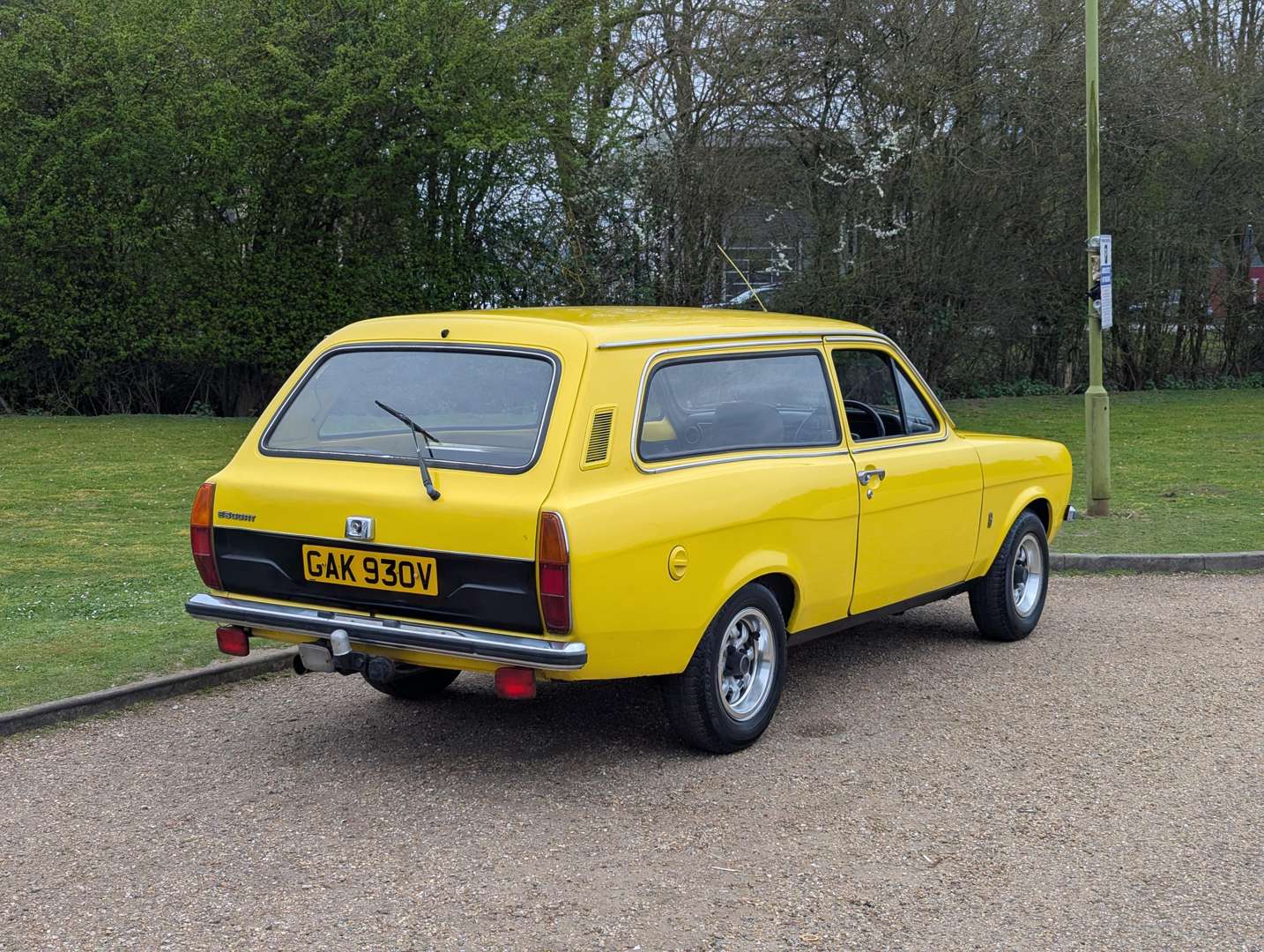 <p>1980 FORD ESCORT 1300 GL</p>