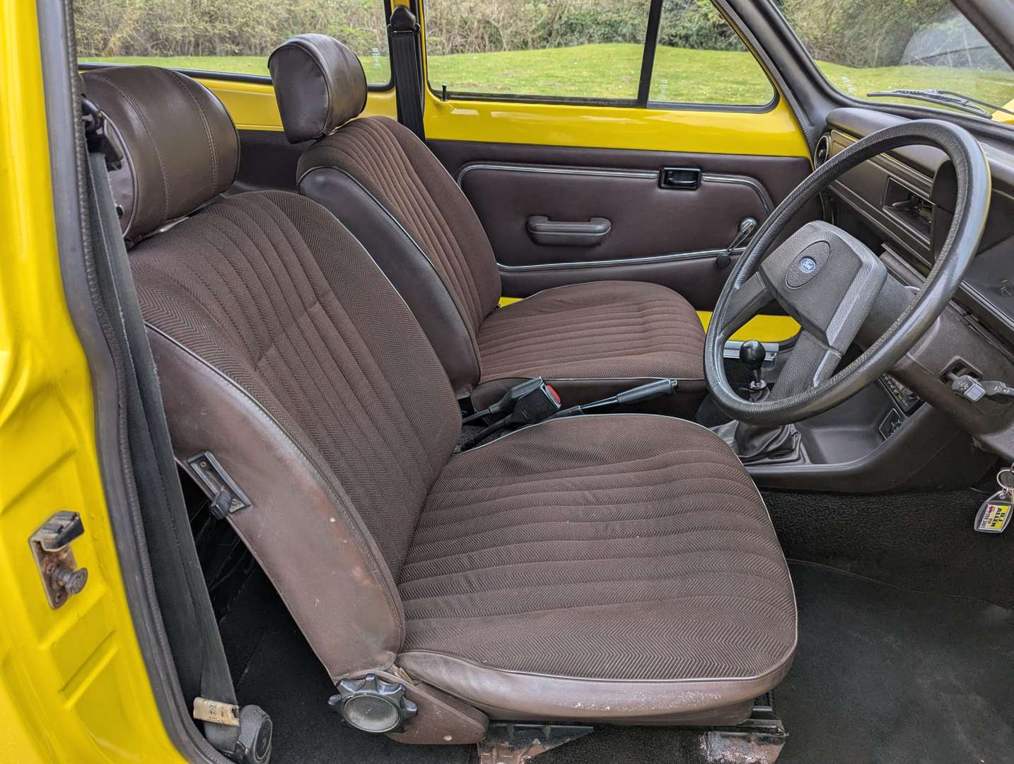 <p>1980 FORD ESCORT 1300 GL</p>