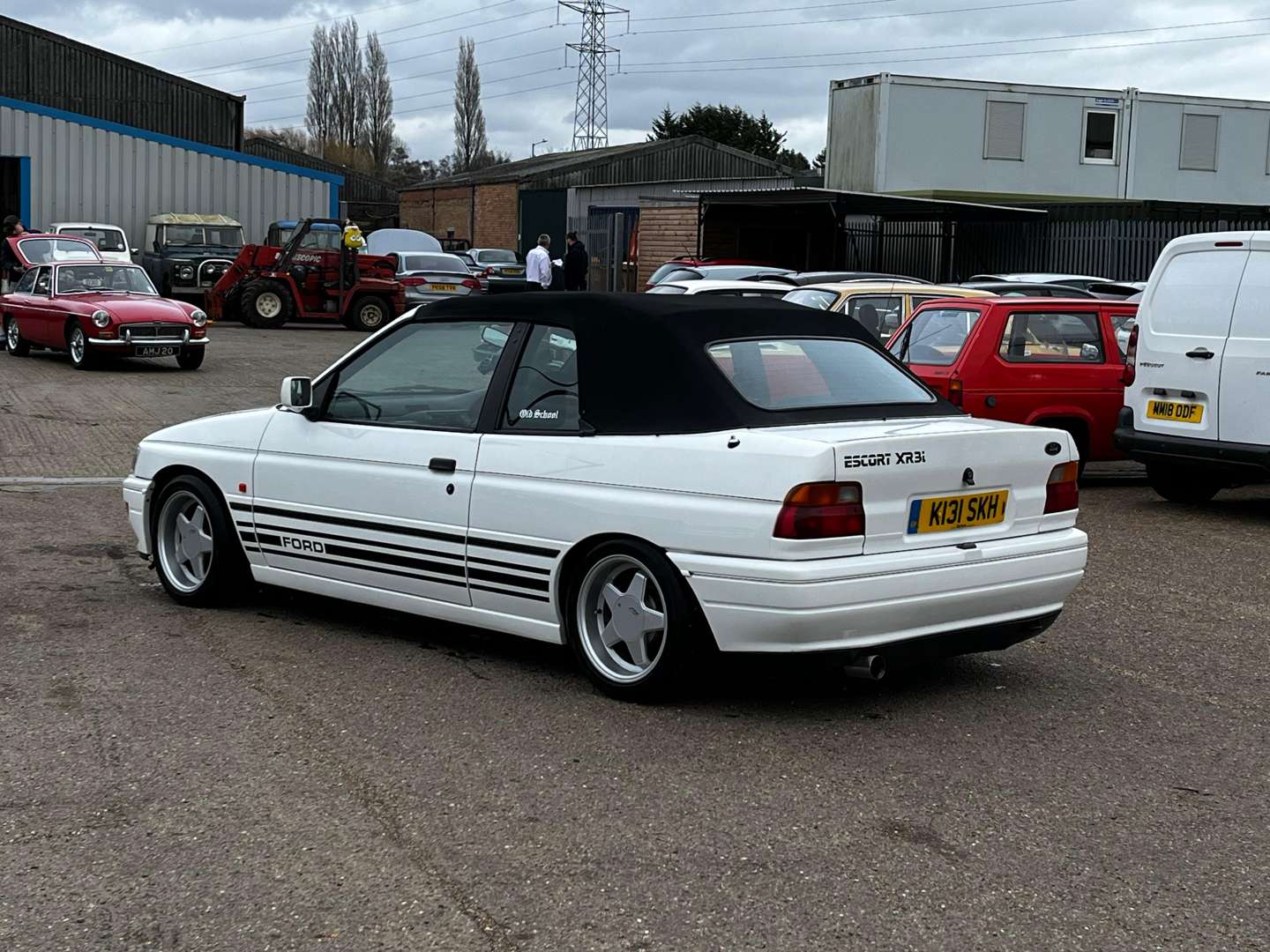 <p>1993 FORD ESCORT XR3I CABRIOLET</p>