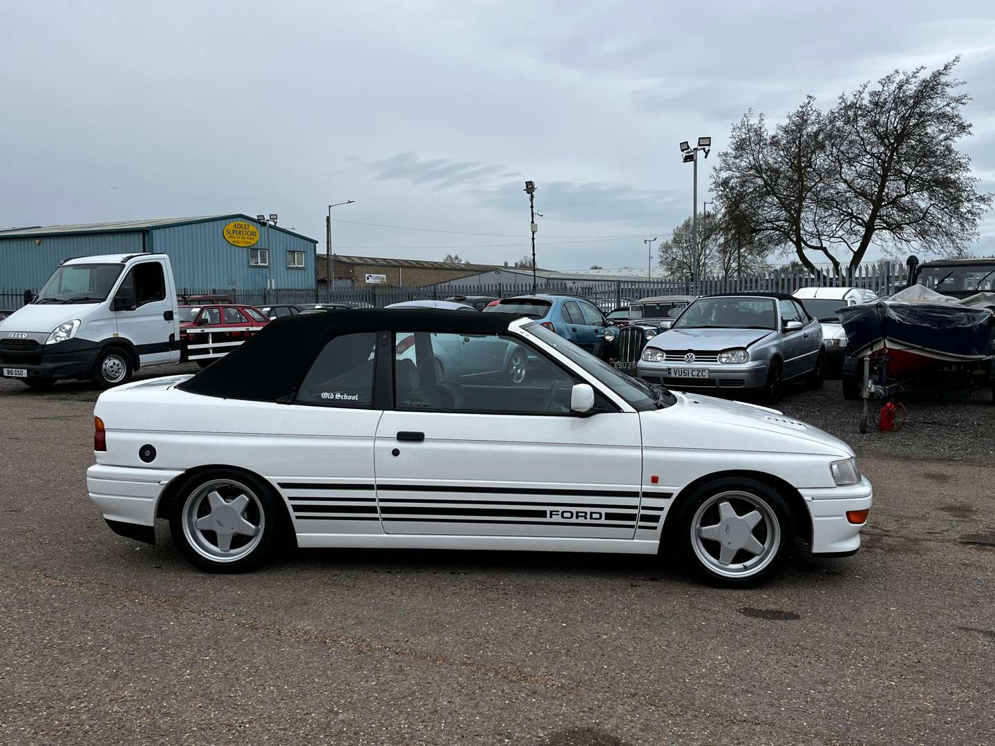 <p>1993 FORD ESCORT XR3I CABRIOLET</p>