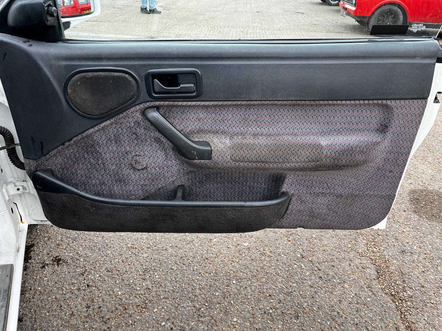 <p>1993 FORD ESCORT XR3I CABRIOLET</p>