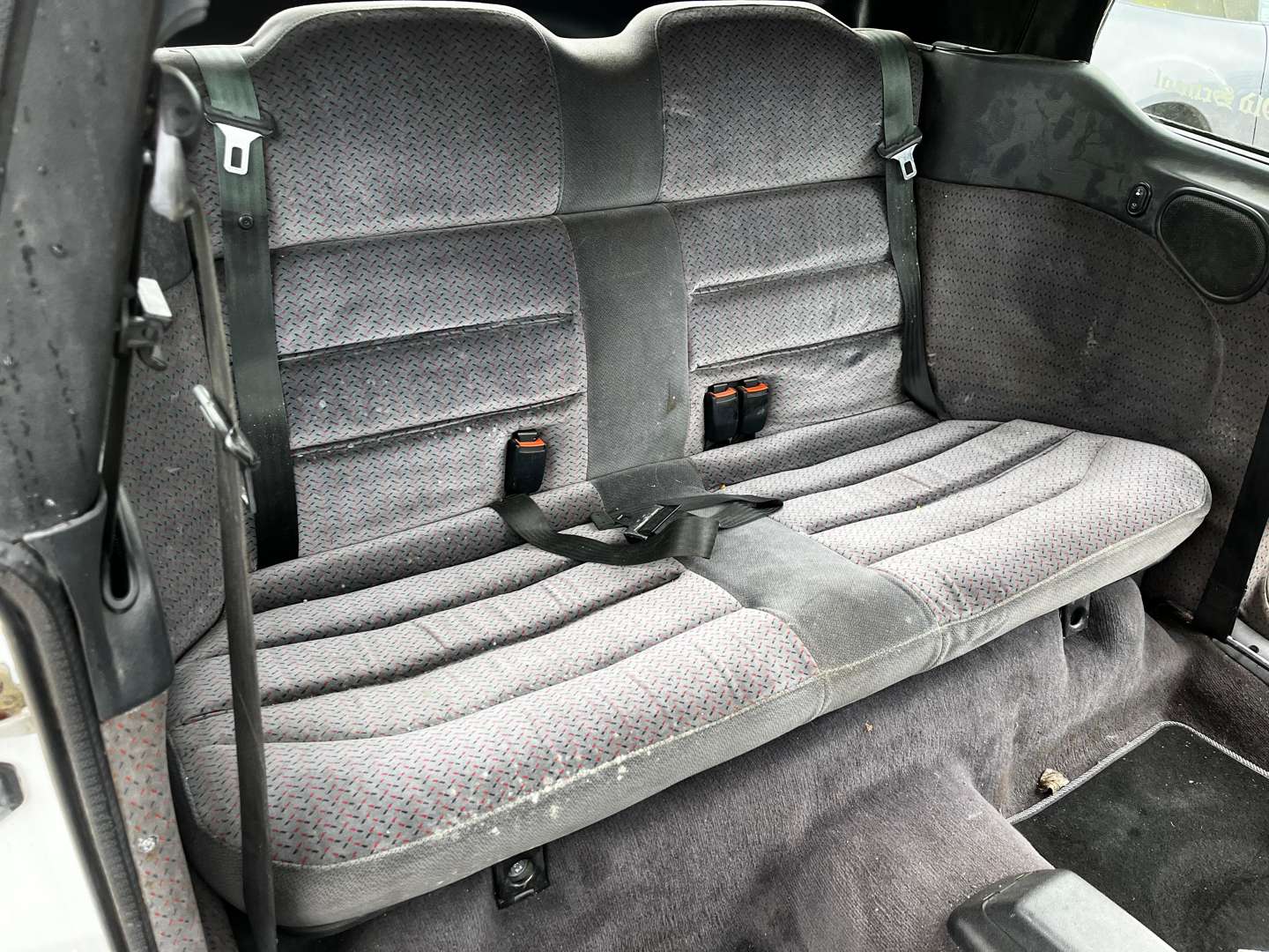 <p>1993 FORD ESCORT XR3I CABRIOLET</p>