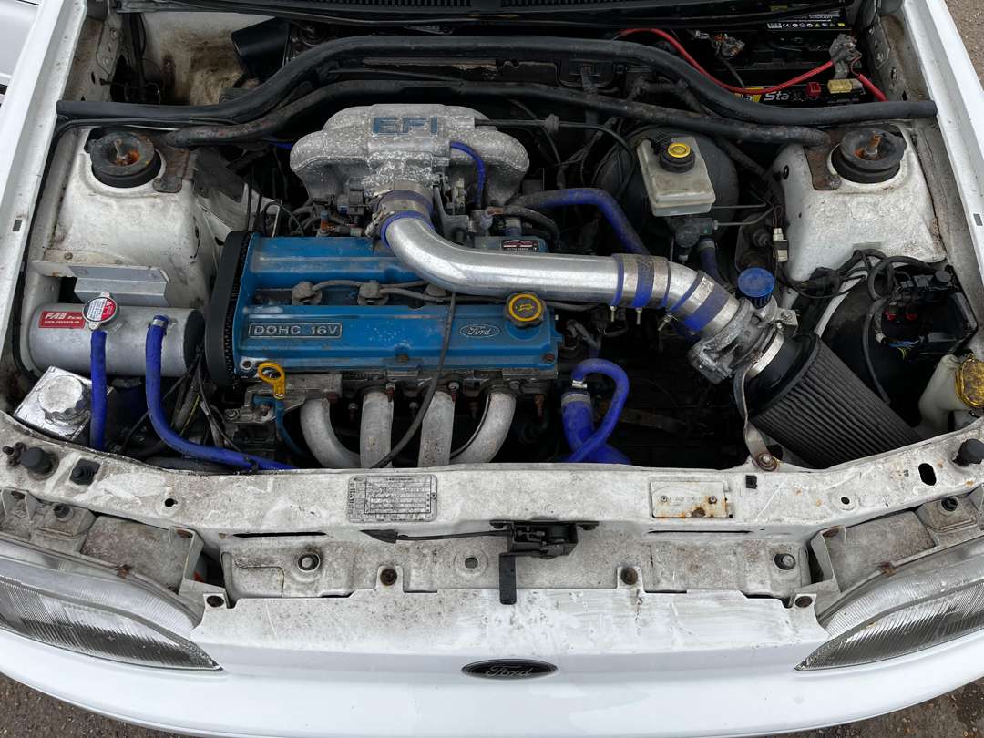 <p>1993 FORD ESCORT XR3I CABRIOLET</p>