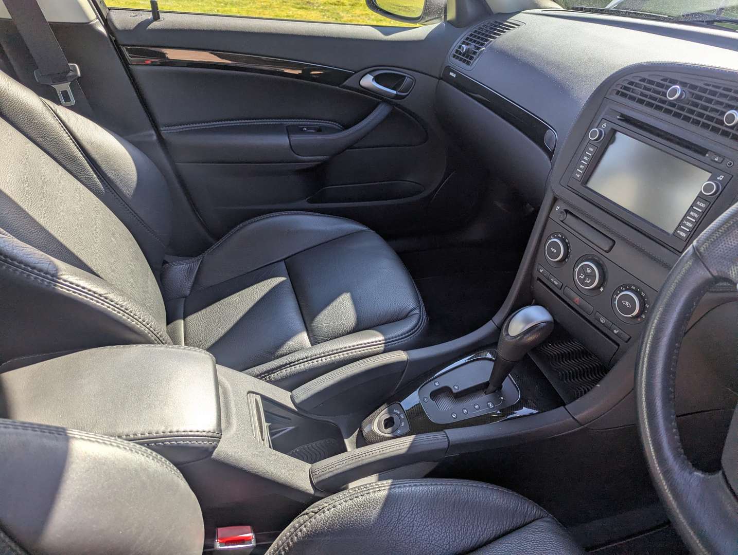 <p>2011 SAAB 9-3 AERO CARLSSON AUTO 21,824 MILES</p>