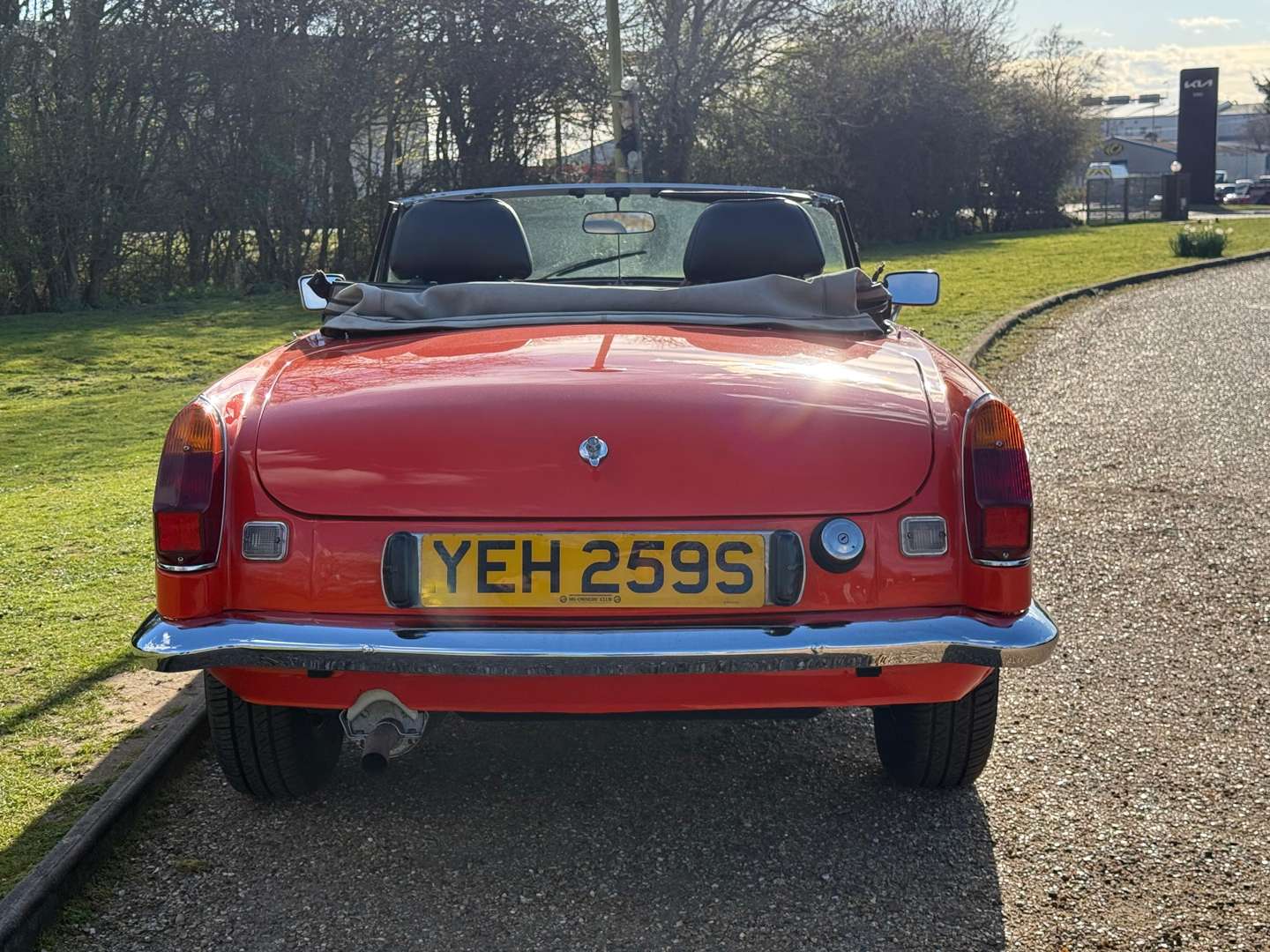 <p>1978 MG B ROADSTER</p>