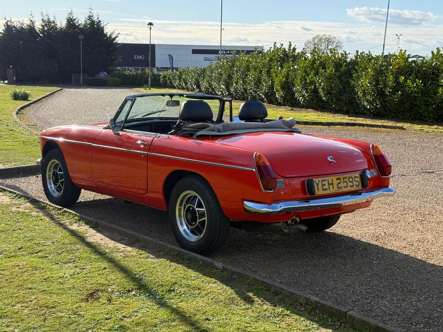 <p>1978 MG B ROADSTER</p>
