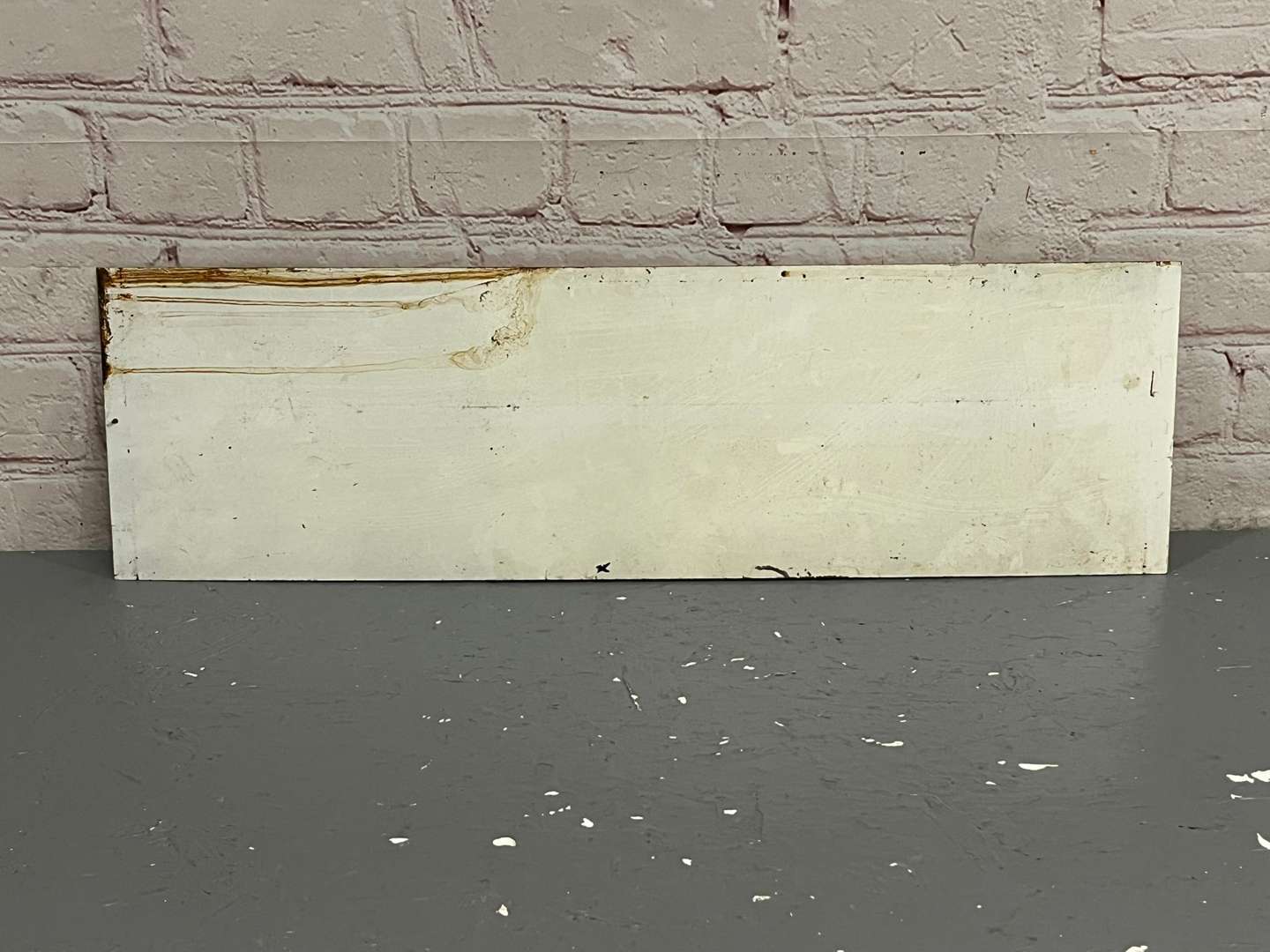 <p>Matthes Cakes “Sun Shine Bread” Metal Sign</p>