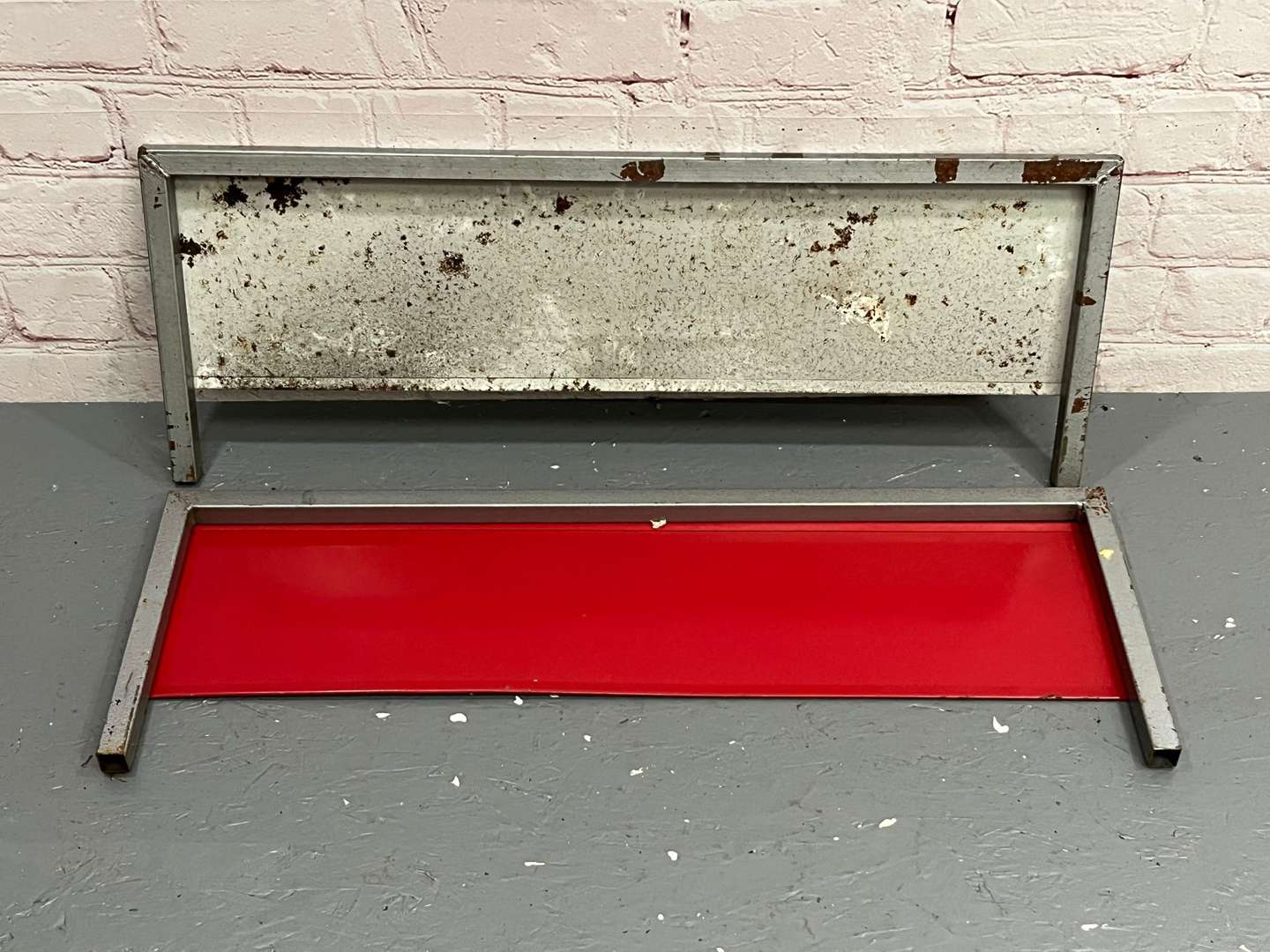 <p>McVites Cakes Metal Signs (2)</p>