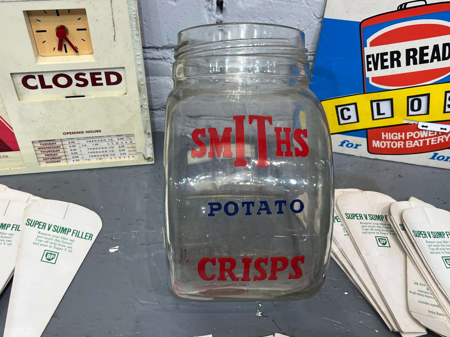 <p>Mixed Lot of Shop Advertising Items</p>