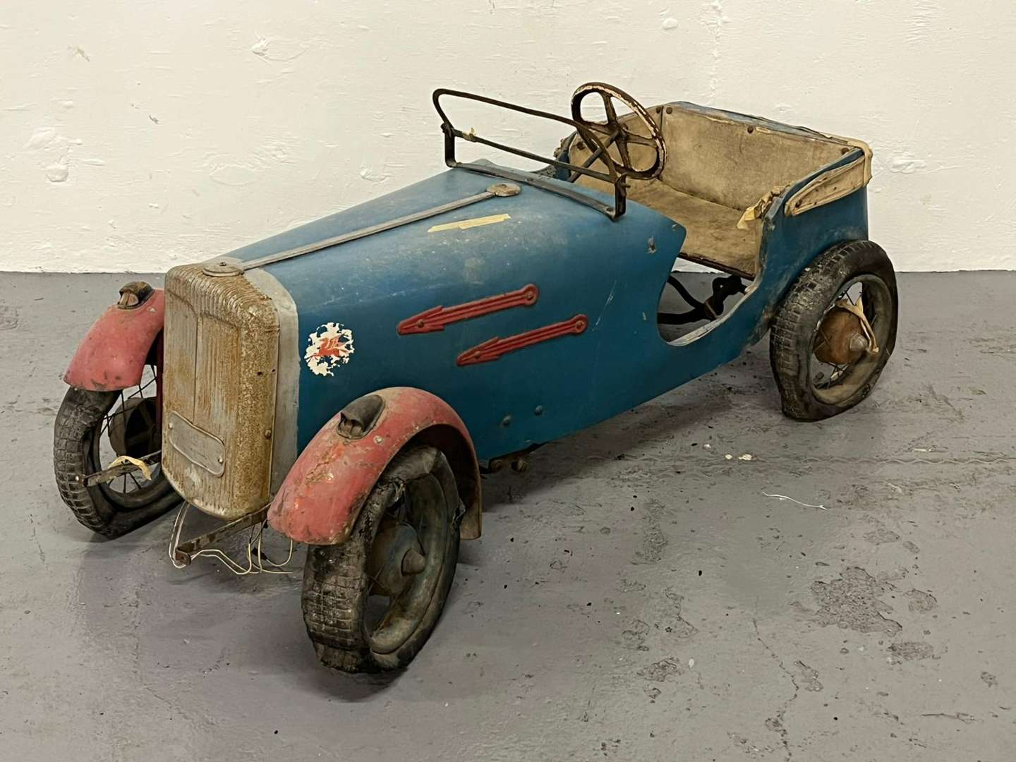 <p>Wooden Framed Childs Vintage Pedal Car</p>
