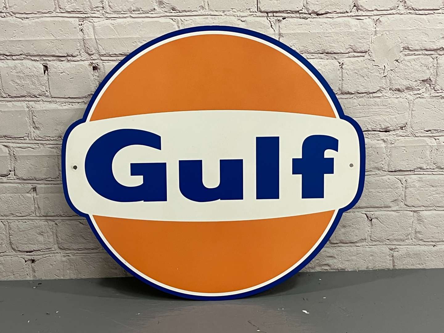 <p>Gulf Emblem Metal Sign</p>