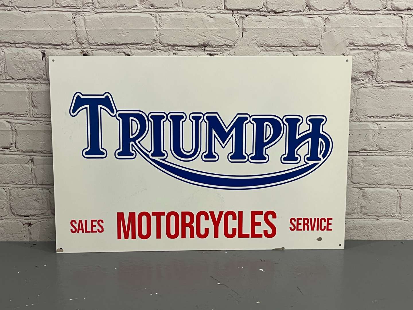 <p>Triumph Motorcycles Metal Sign&nbsp;</p>