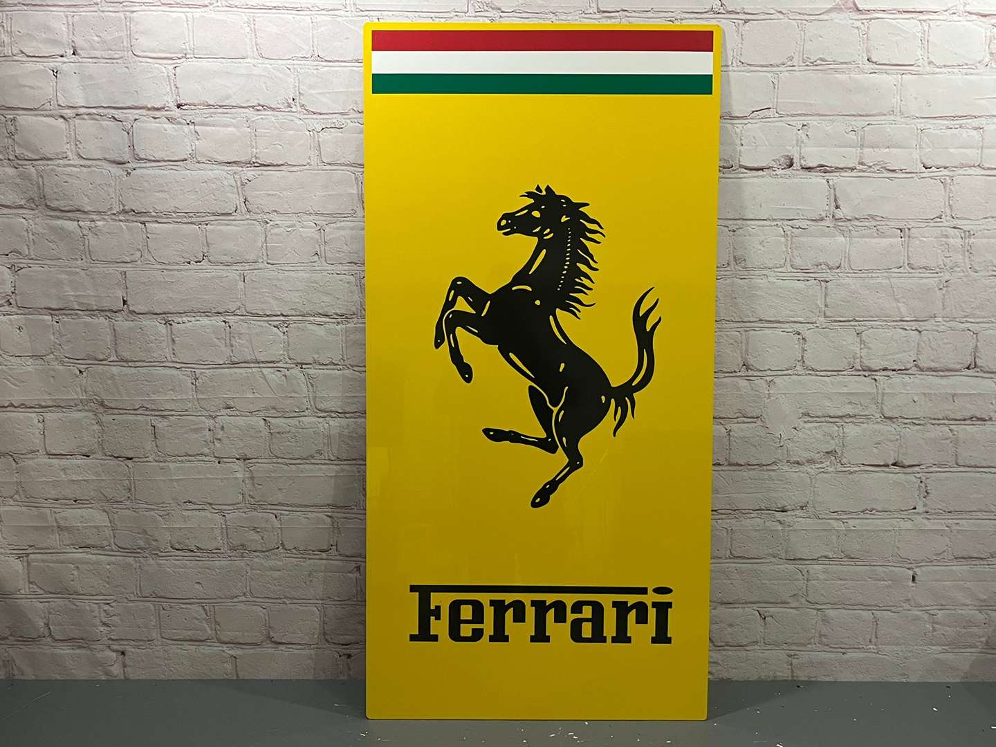 <p>Ferrari Sign on Metal Board&nbsp;</p>
