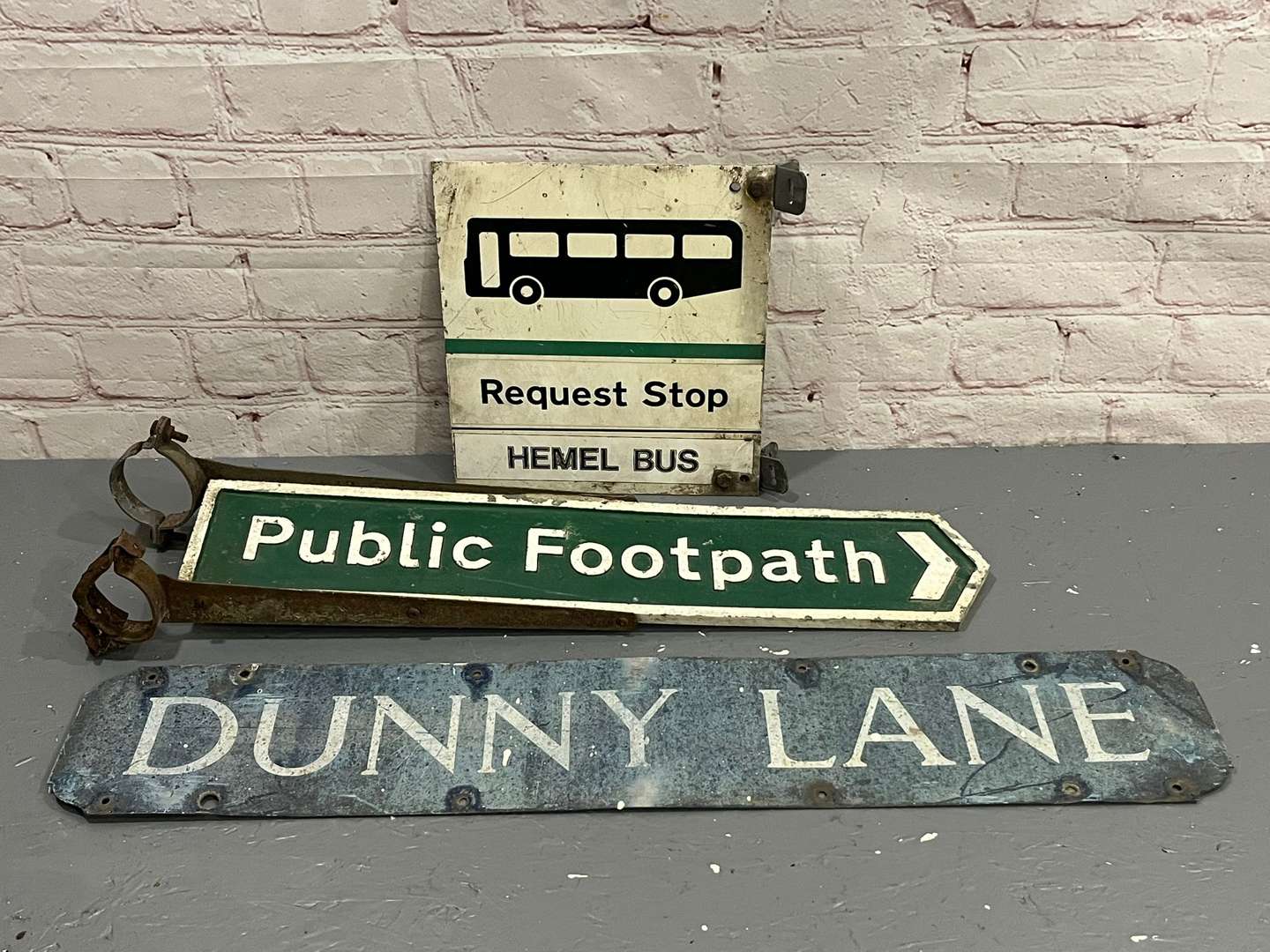 <p>Bus Stop, Foot Path and Dunny Lane Signs (3)</p>