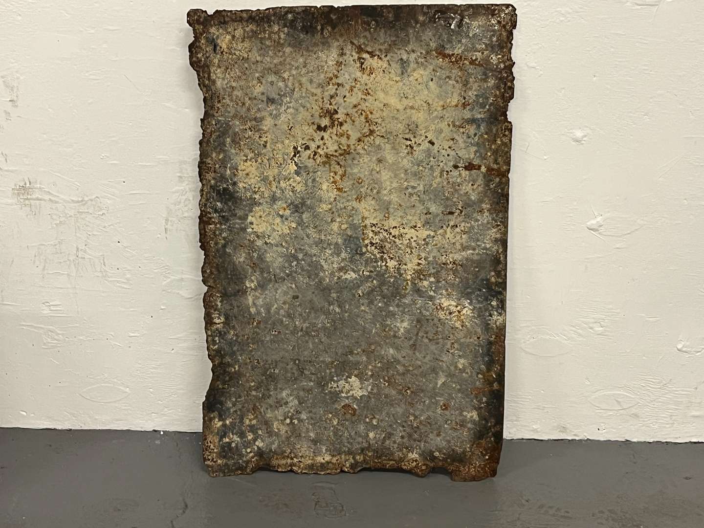 <p>Lyons Cooling News and Ice Cream Enamel Sign</p>