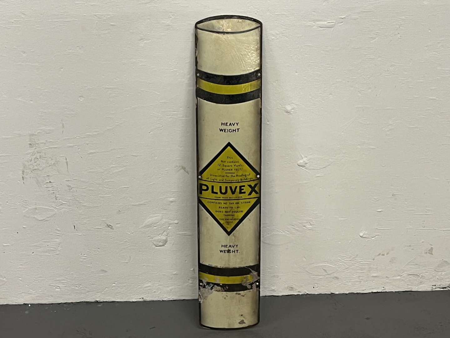 <p>Pluvex Cylinder Enamel Sign&nbsp;</p>