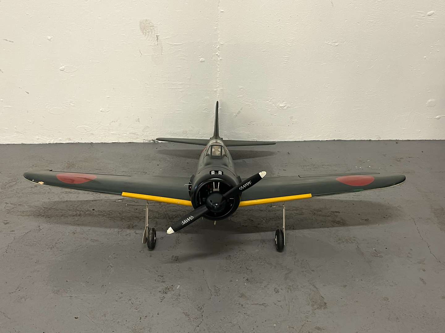 <p>Mitsubishi A6M Zero Remote Controlled Plane</p>