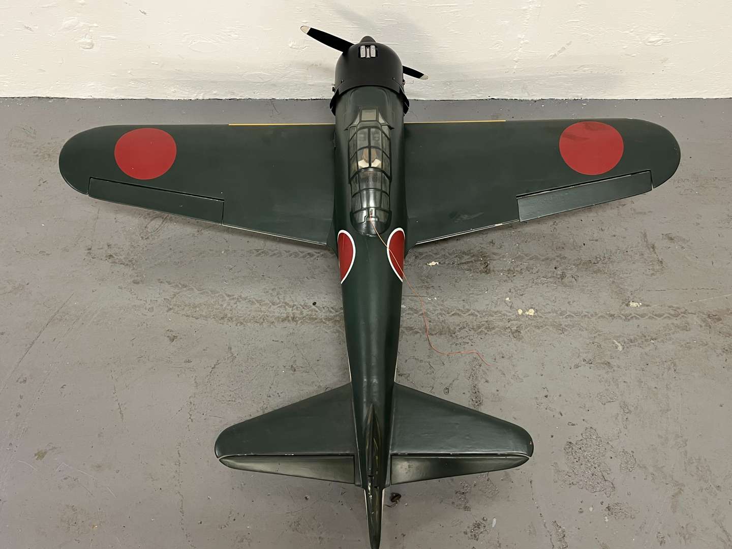 <p>Mitsubishi A6M Zero Remote Controlled Plane</p>