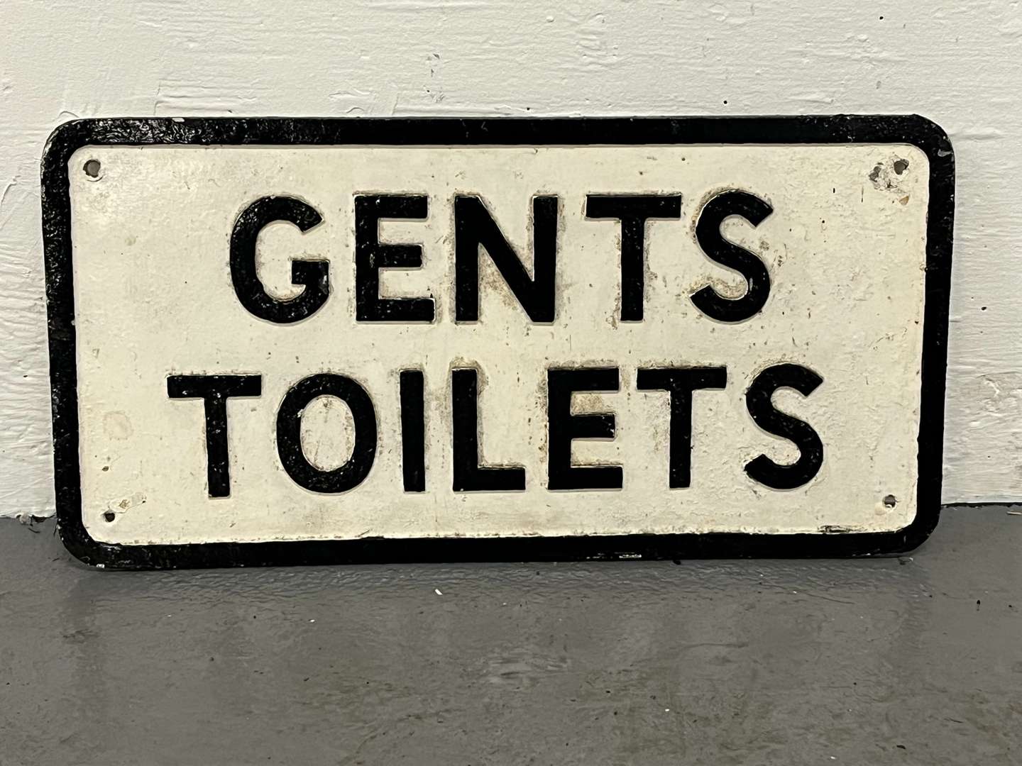 <p>Gents Toilet Cast Aluminium Sign&nbsp;</p>
