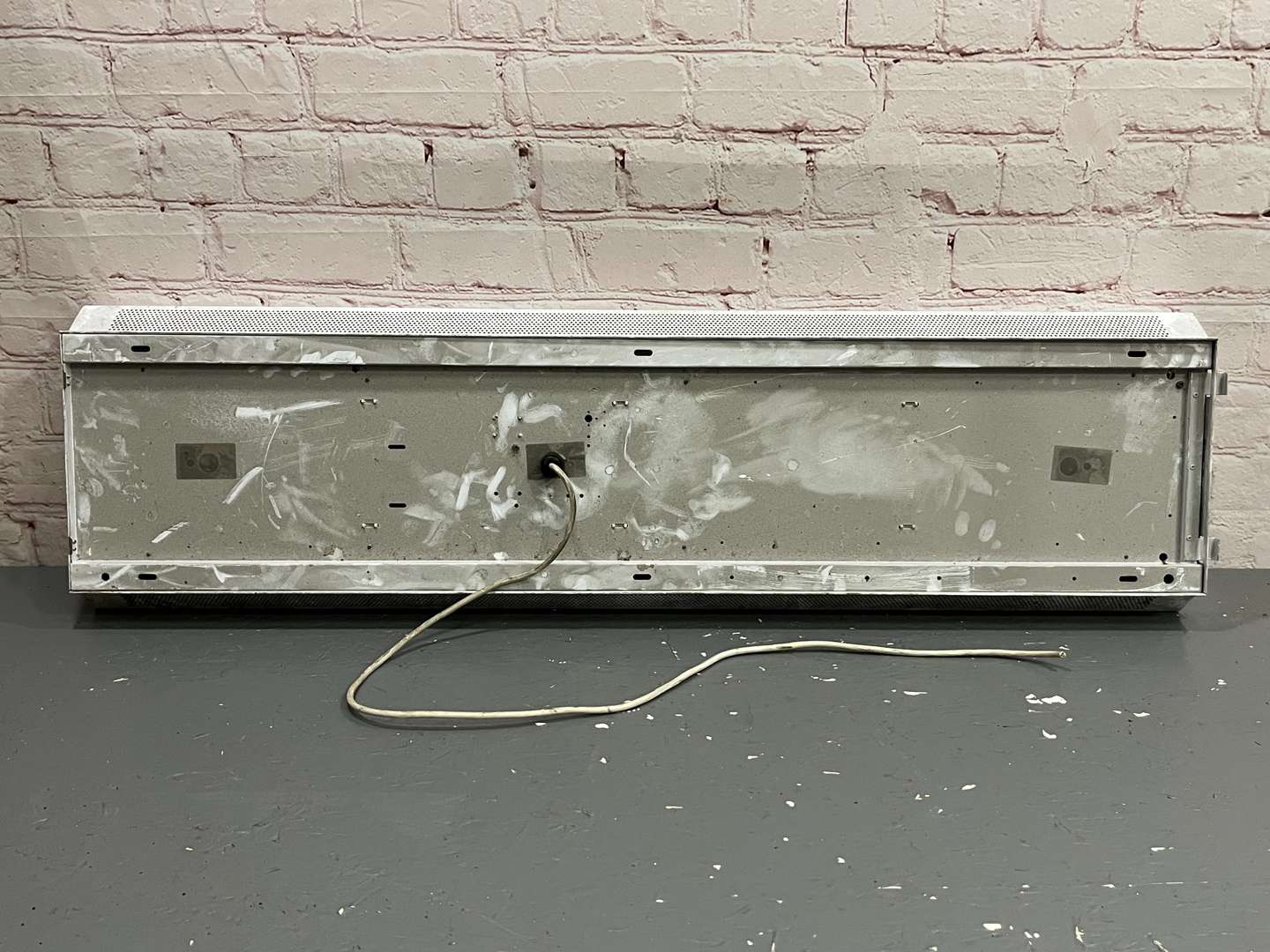 <p>Austin Motor Sales & Service Illuminated Sign</p>