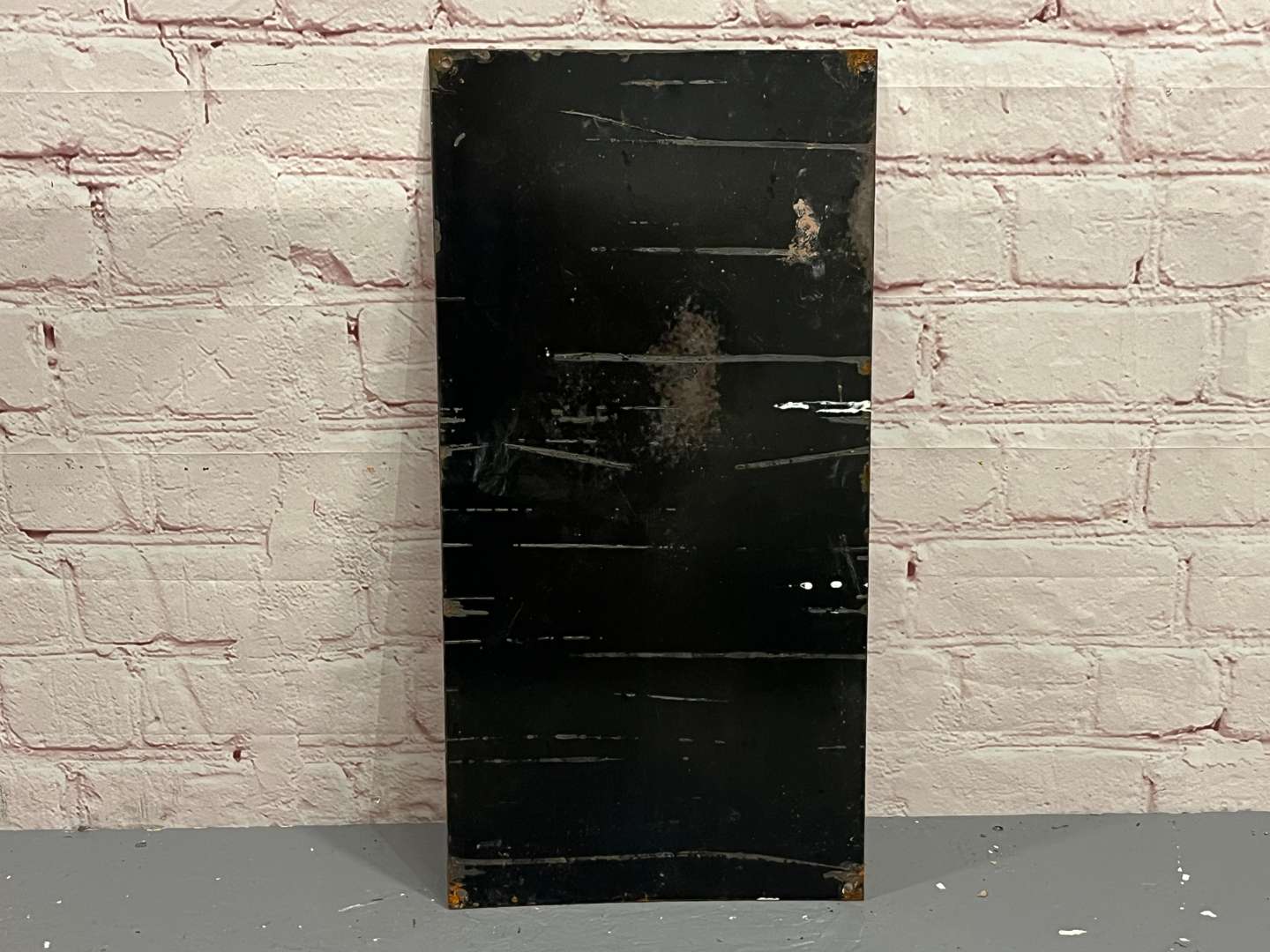 <p>Esso Elephant Kerosene Enamel Sign</p>