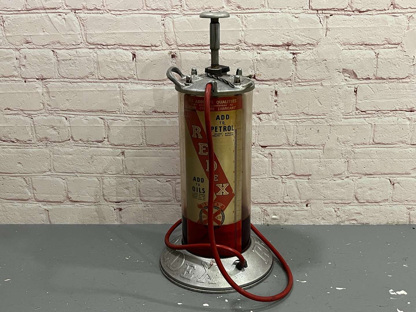 <p>Redex Forecourt Oil Dispenser a/f</p>