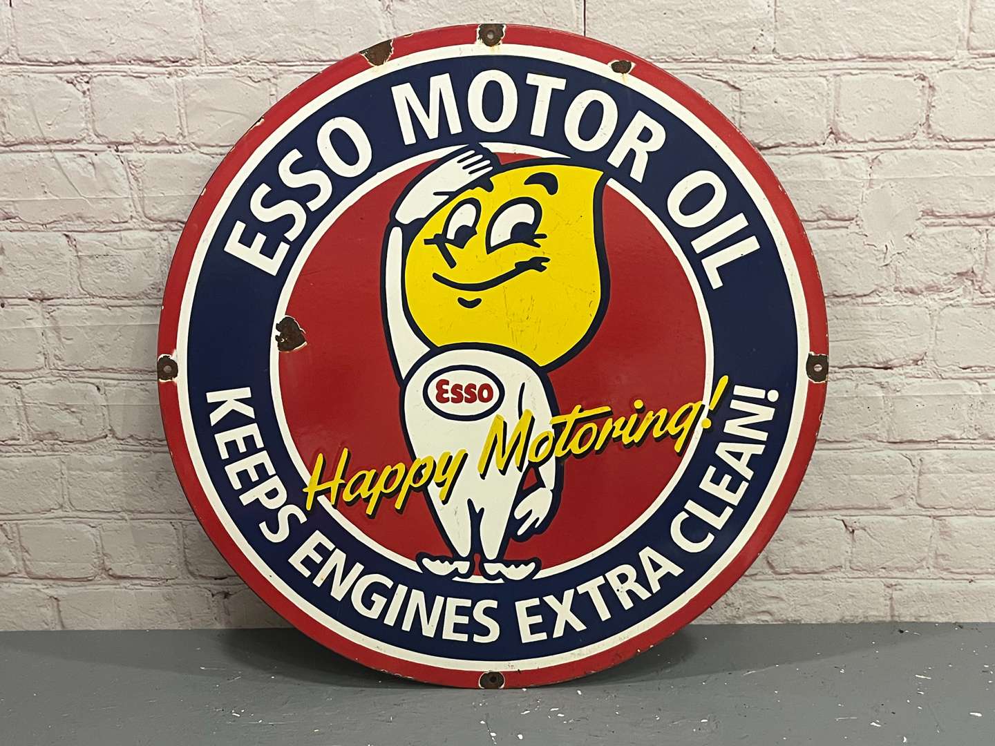 <p>Esso Motor Oil Circular Enamel Sign</p>