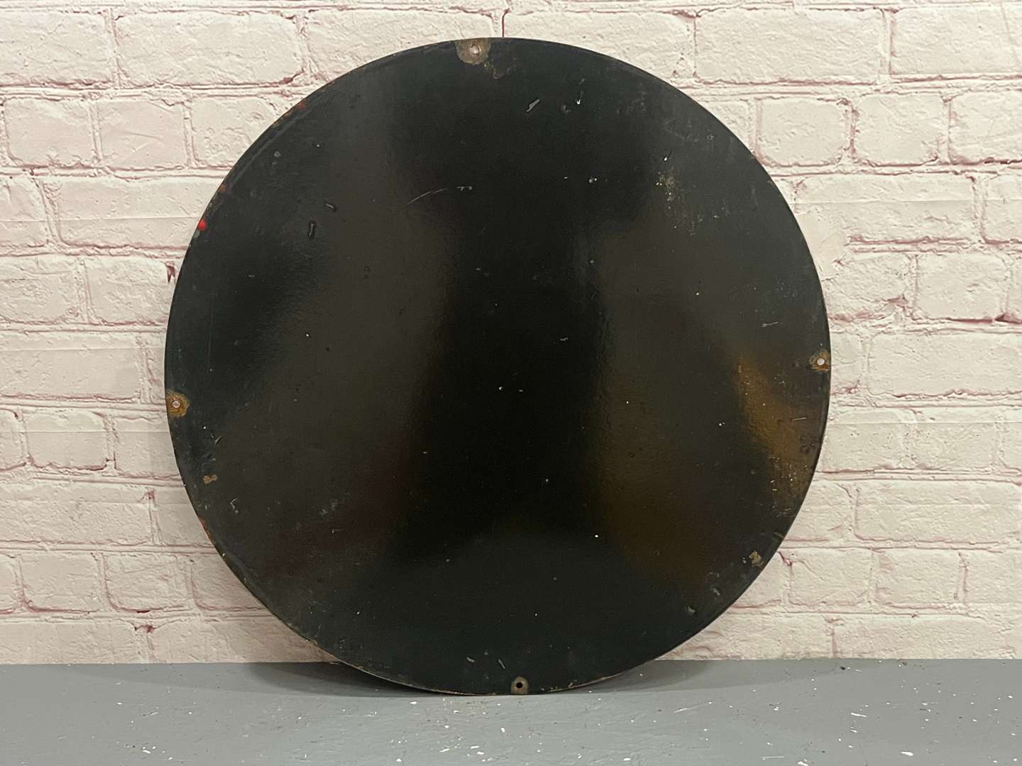 <p>Esso “Put a Tiger In Your Tank” Performance Motoring Enamel Sign</p>