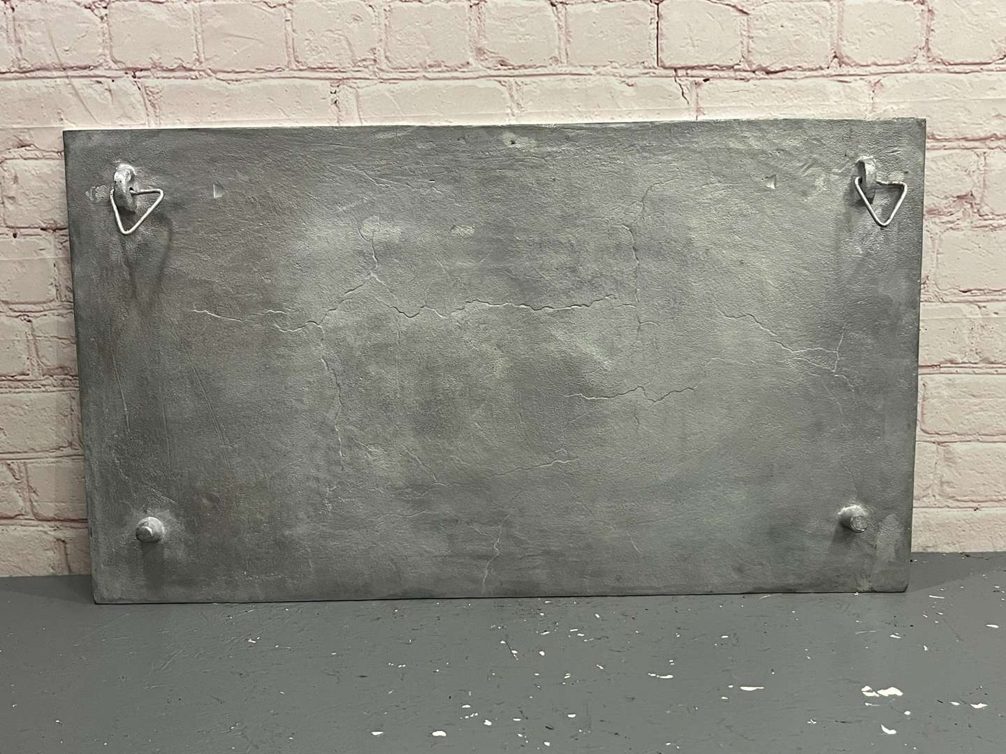 <p>Aston Martin Cast Aluminium Sign</p>