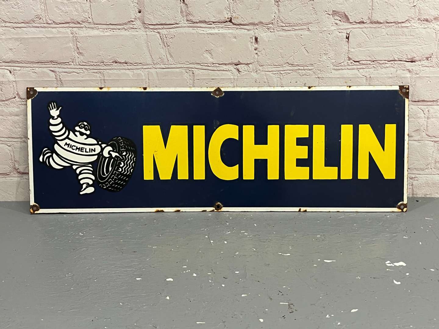 <p>Michelin Enamel Sign</p>