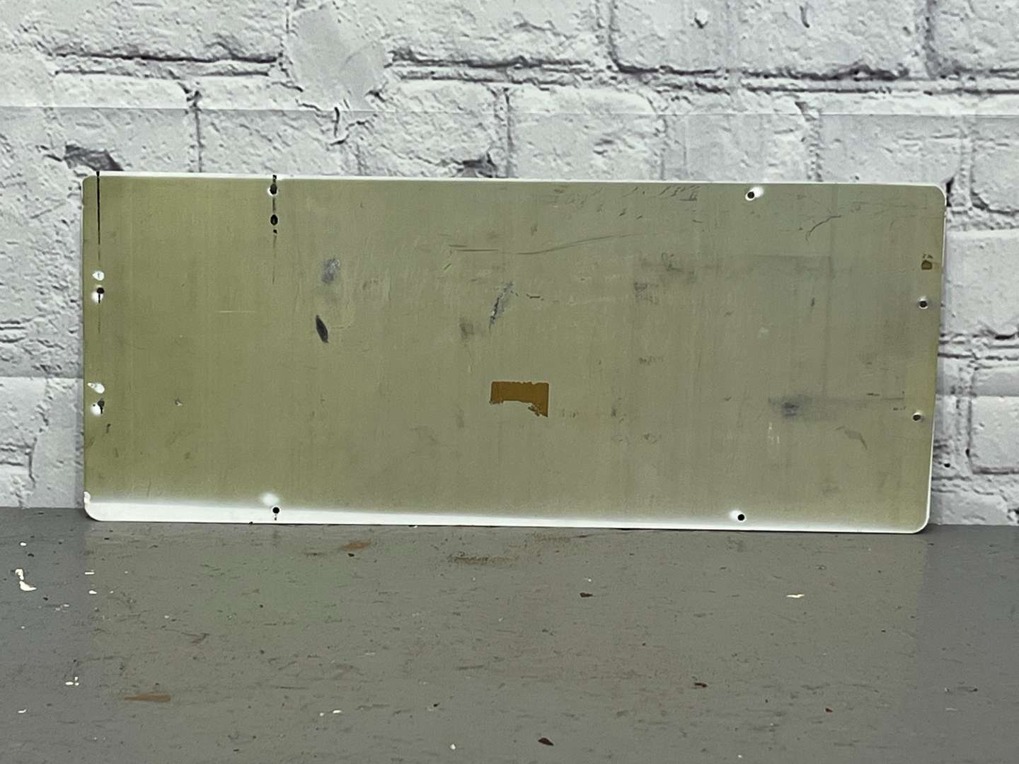 <p>Champion Spark Plug Aluminium Sign</p>