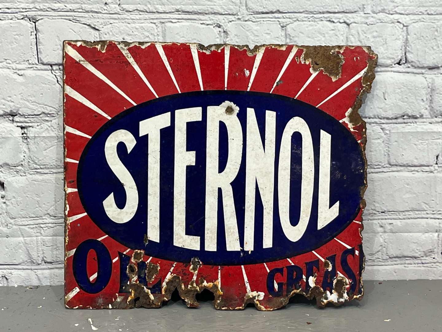 <p>Sternol Oil & Grease Enamel Sign&nbsp;</p>