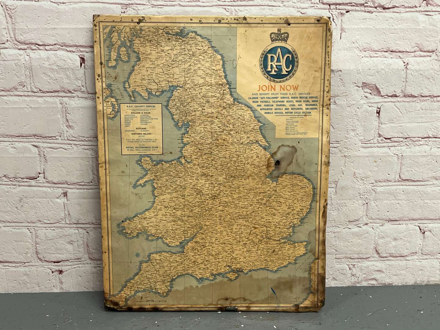 <p>RAC Road Map Sign on Board</p>