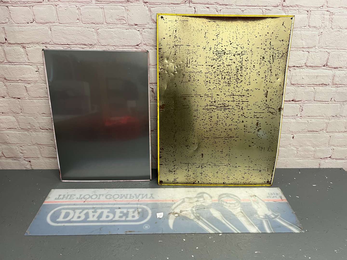 <p>Michelin Tyre Pressure Chart, Castrol GTX Sign & Perspex Draper Sign (3)</p>