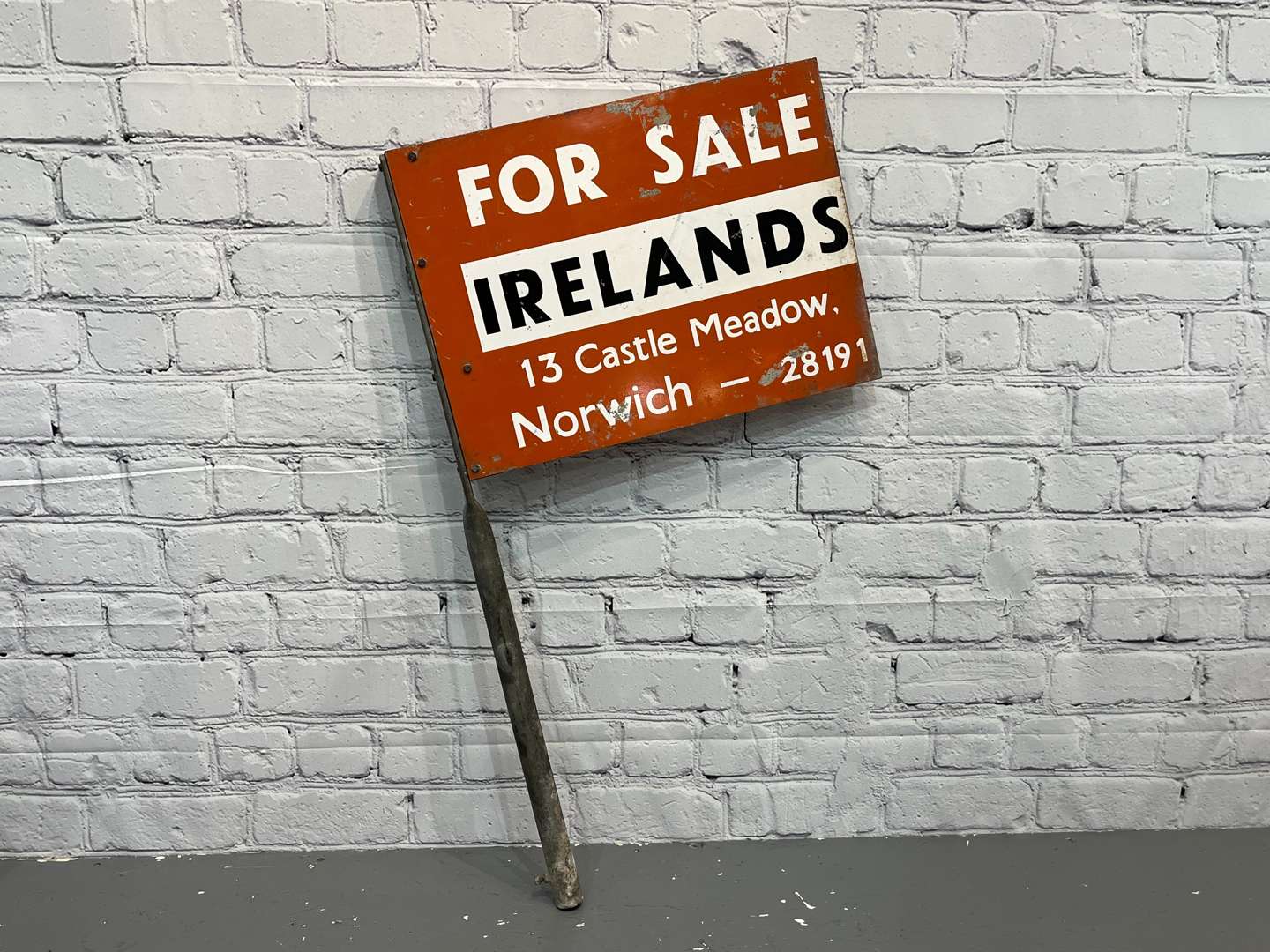<p>Irelands of 13 Castle Meadow Norwich For Sale Enamel Sign&nbsp;</p>