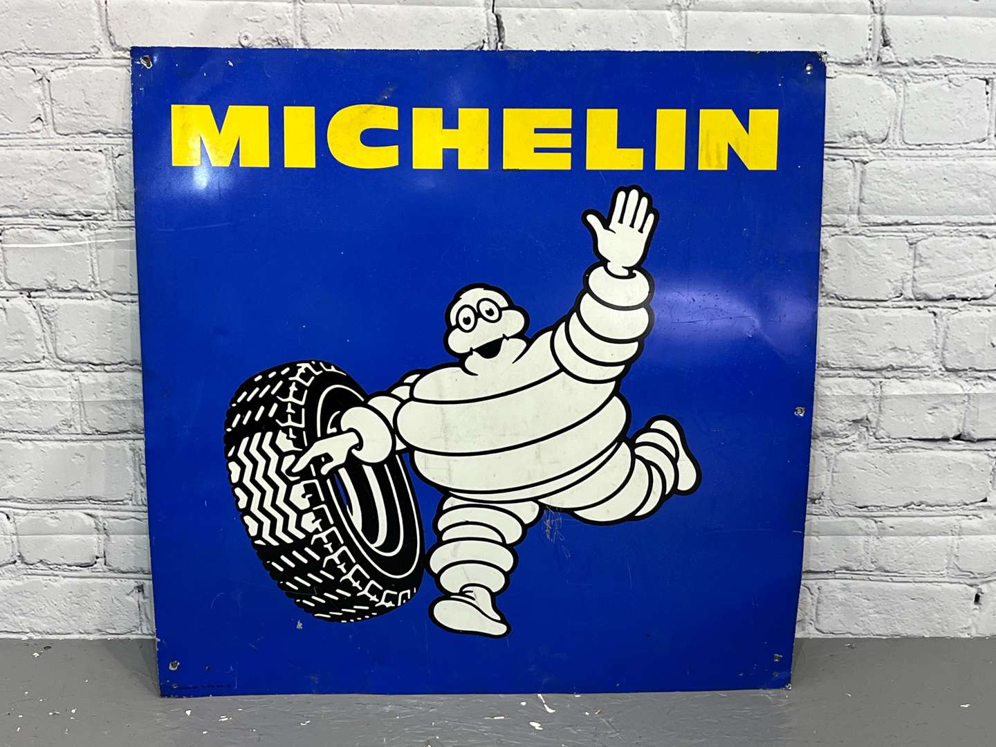 <p>Michelin Waving Man Aluminium Sign</p>