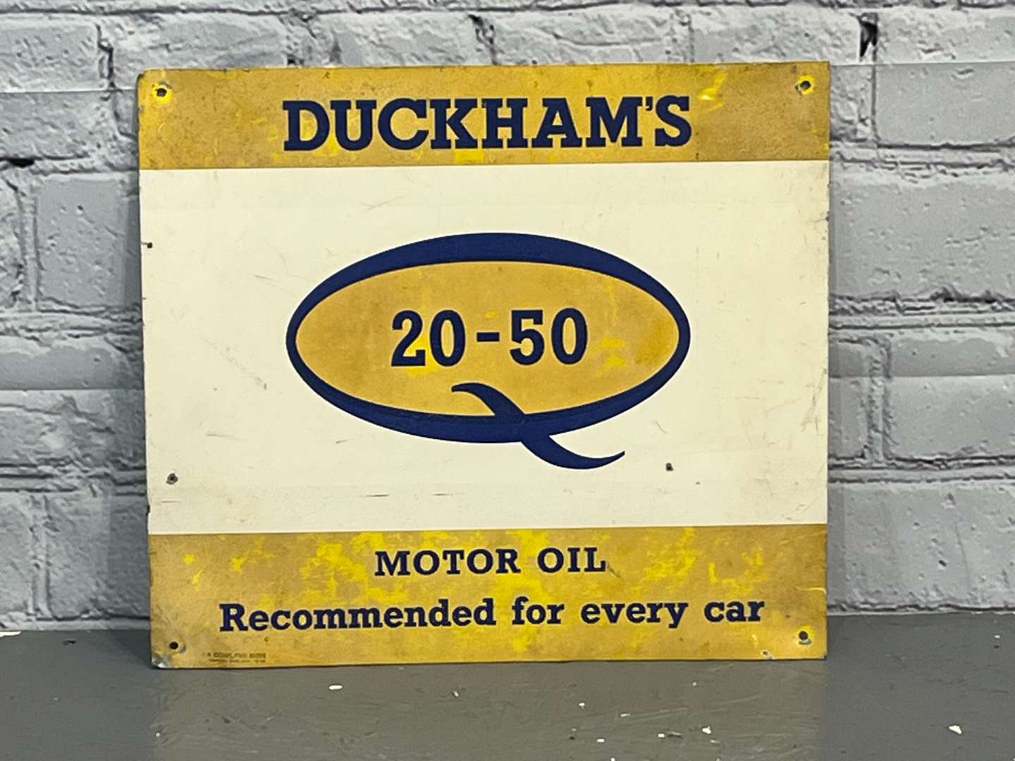 <p>Duckhams Q20-50 Aluminium Sign</p>