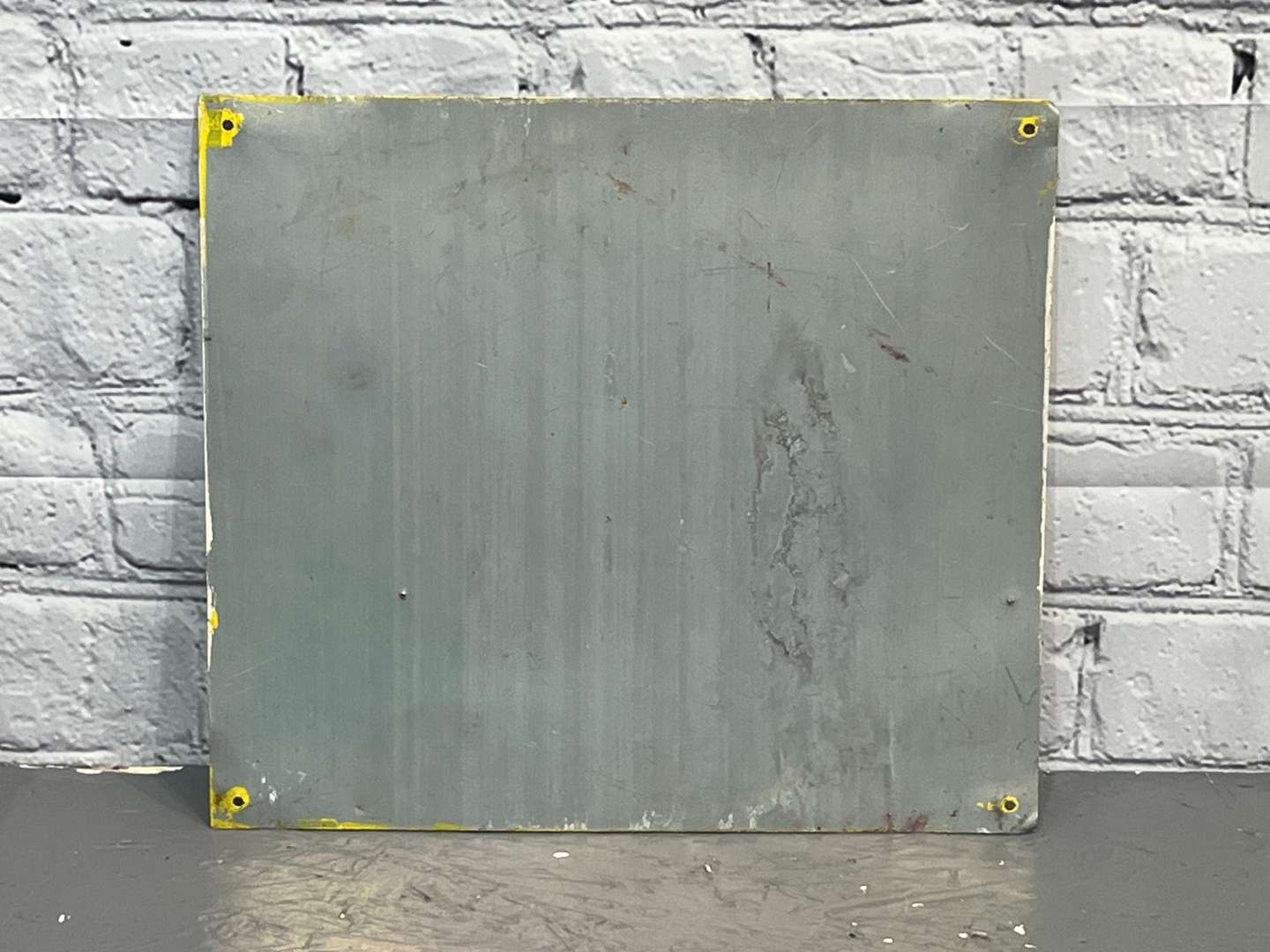 <p>Duckhams Q20-50 Aluminium Sign</p>